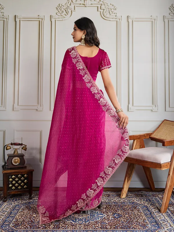 Pink_Pure_Chiffon_Saree_For_Women