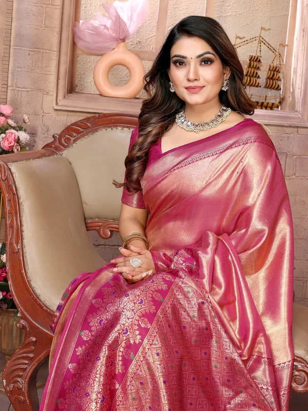Pink_Tissue_Saree_For_Women
