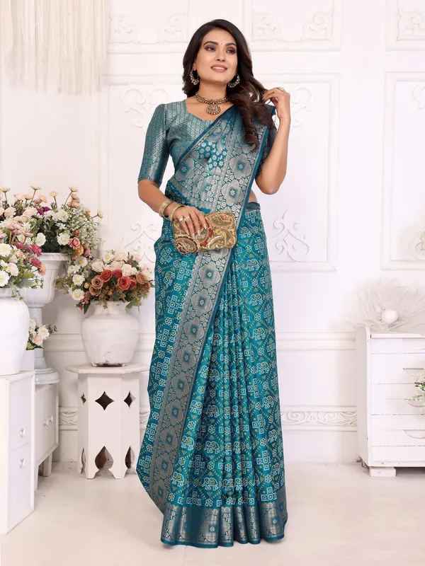 Teal_Silk_Blend_Saree_For_Women