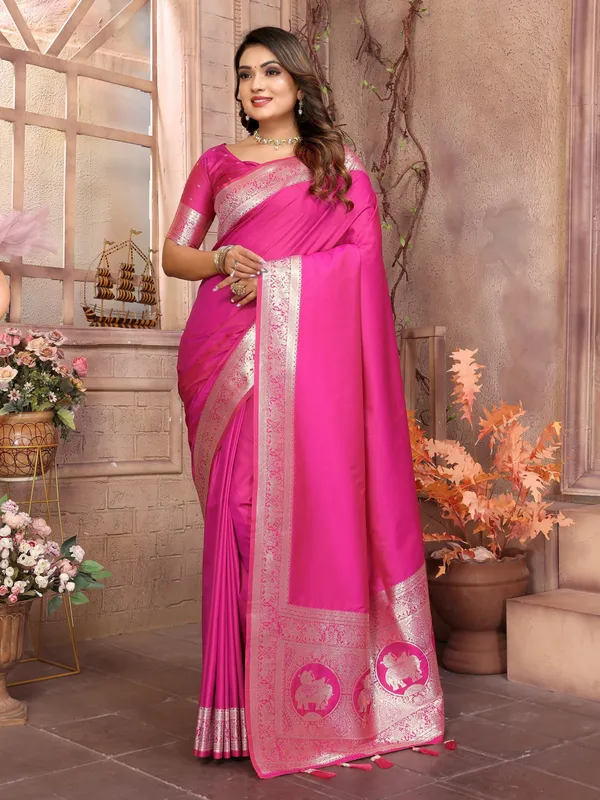 Pink_Art_Silk_Saree_For_Women