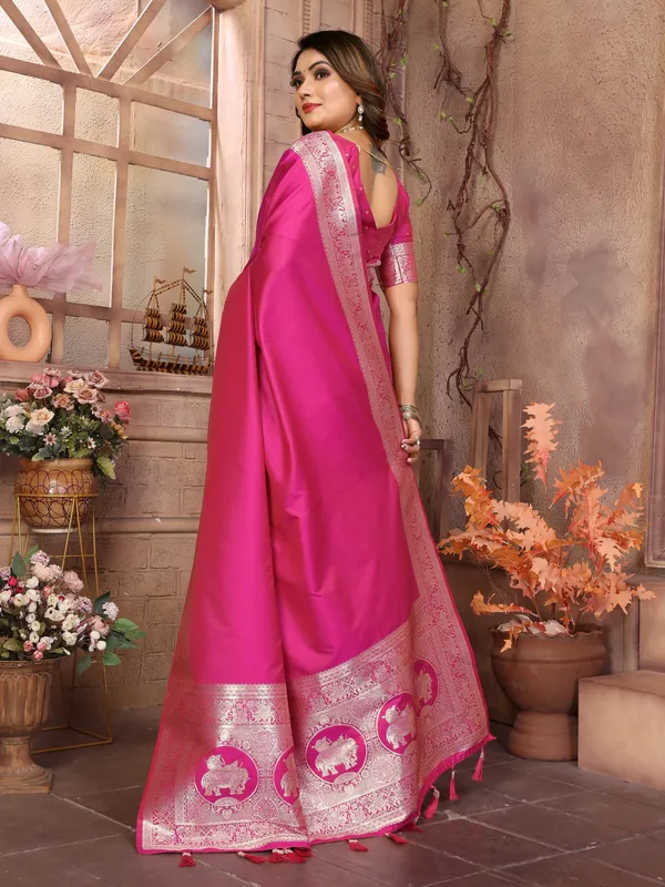 Pink_Art_Silk_Saree_For_Women