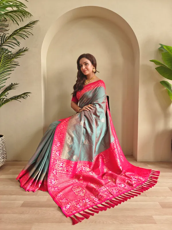 Grey_And_Pink_Art_Silk_Saree_For_Women