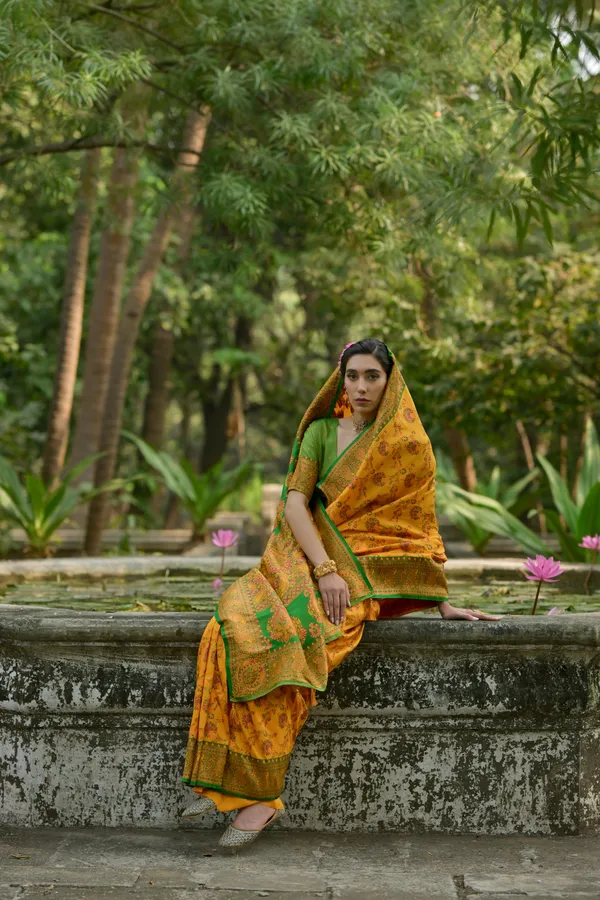Yellow_Art_Silk_Saree_For_Women