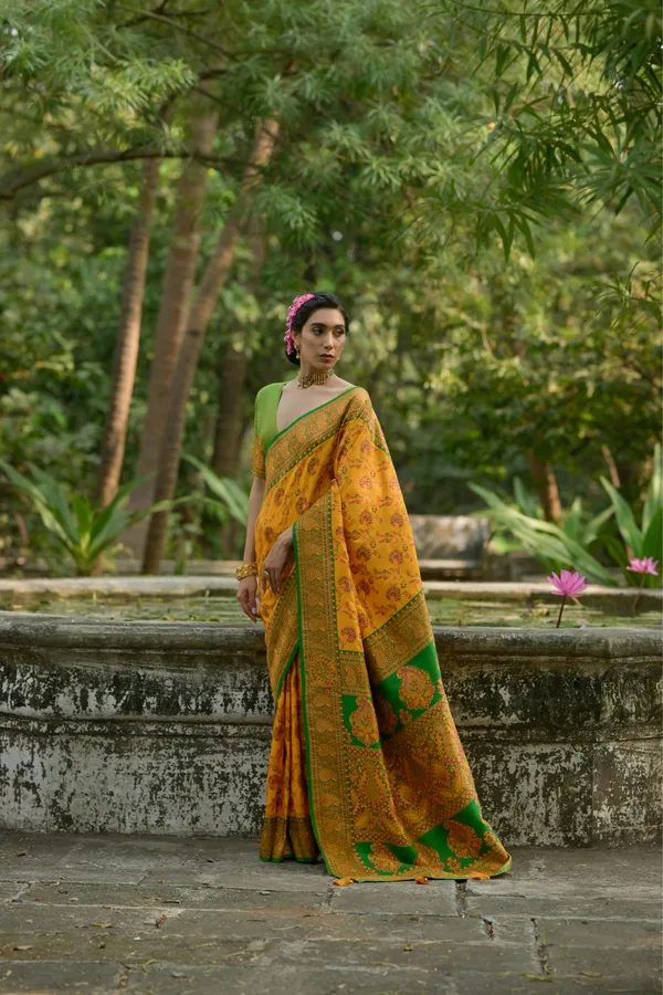 Yellow_Art_Silk_Saree_For_Women