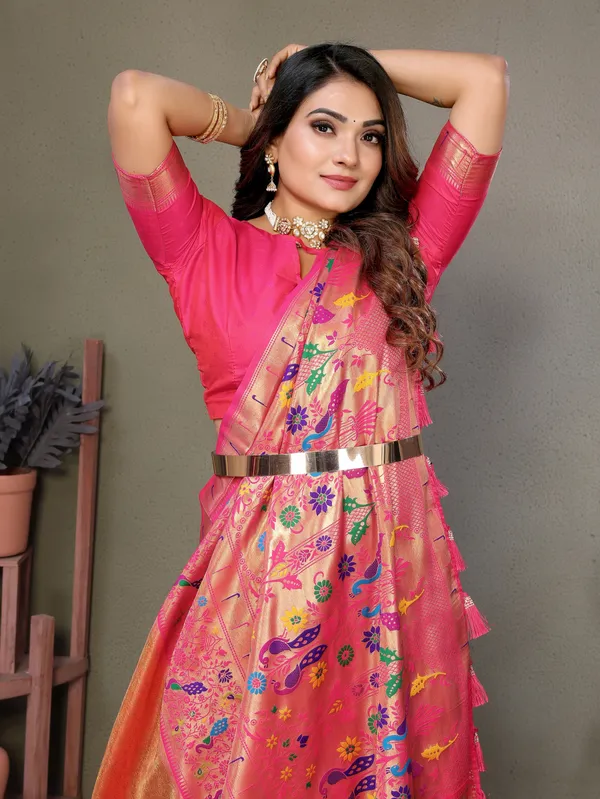 Pink_Tissue_Saree_For_Women