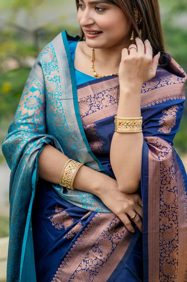 Navy_Blue_Art_Silk_Saree_For_Women