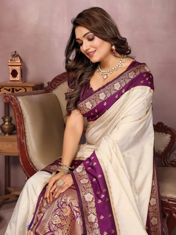 Cream_Art_Silk_Saree_For_Women