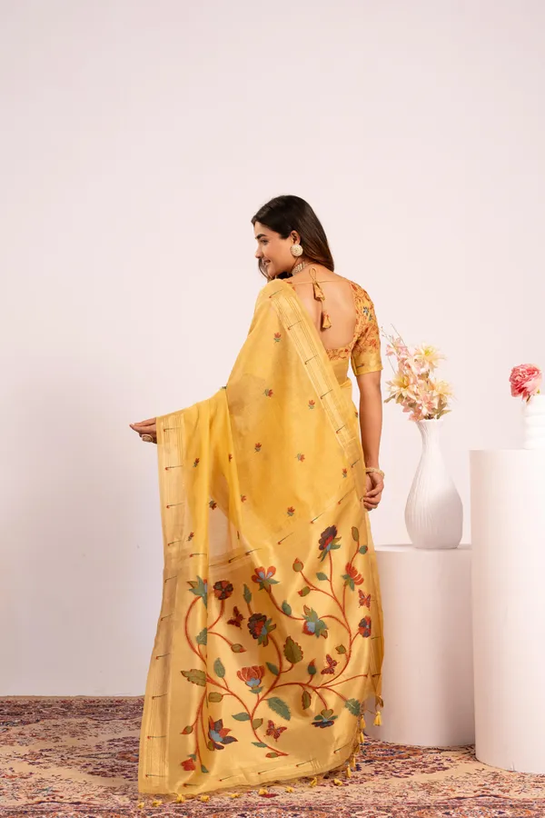 Yellow_Pure_Cotton_Saree_For_Women