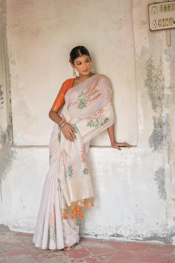 Off_White_Pure_Cotton_Saree_For_Women