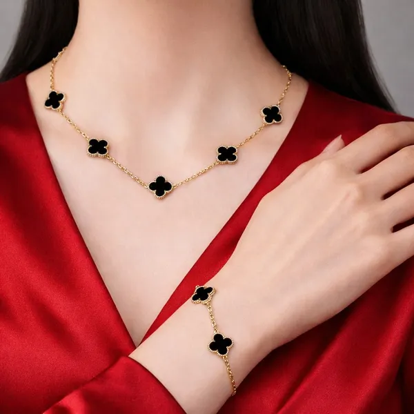 Luxury_Black_Clover_Pendant_Necklace_for_Women_|_Gold_Plated_Alhambra_Style_Chain_|_Elegant_Designer_Jewelry_Gift