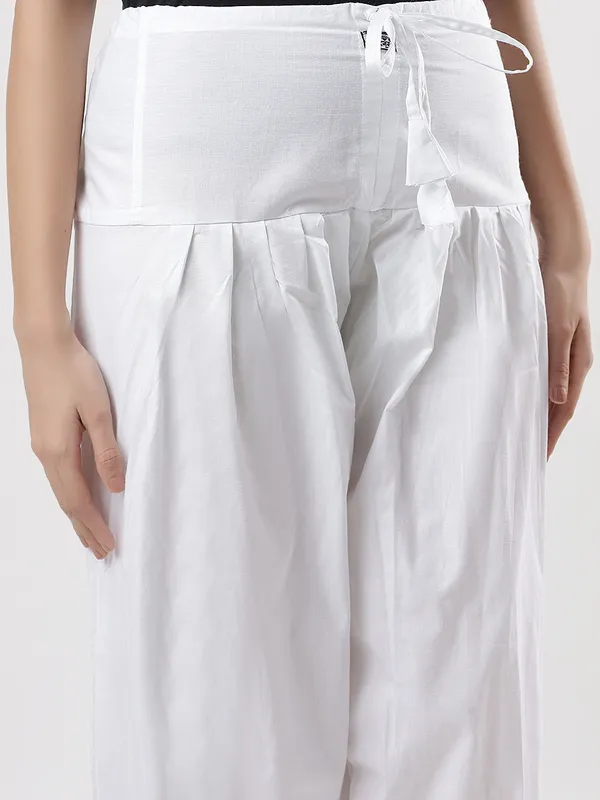 Kohinoorised_Pure_Cotton_Salwar_(Semi-Patiala)_With_Drawstrings_White