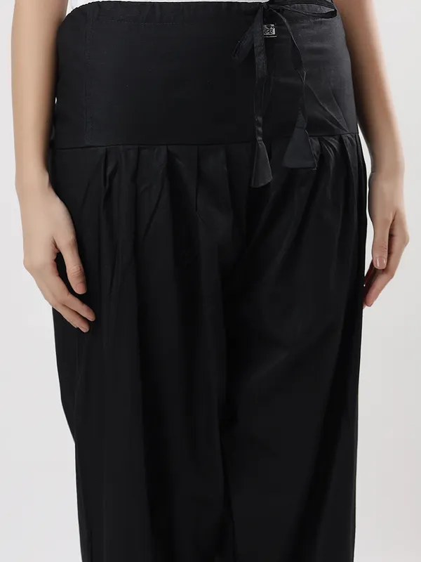 Kohinoorised_Pure_Cotton_Salwar_(Semi-Patiala)_With_Drawstrings_Black
