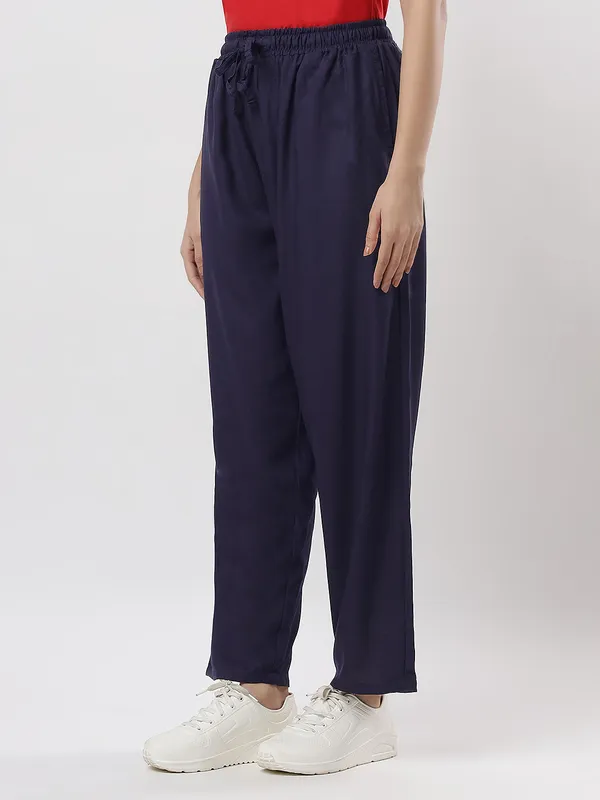 Kohinoorised_Pure_Viscose_Plain_Relaxed_Pyjamas_With_Two_Side_Pockets_Navy_Blue