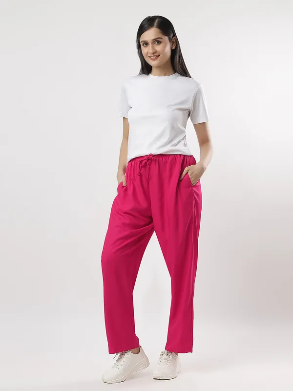 Kohinoorised_Pure_Viscose_Plain_Relaxed_Pyjamas_With_Two_Side_Pockets_Rani