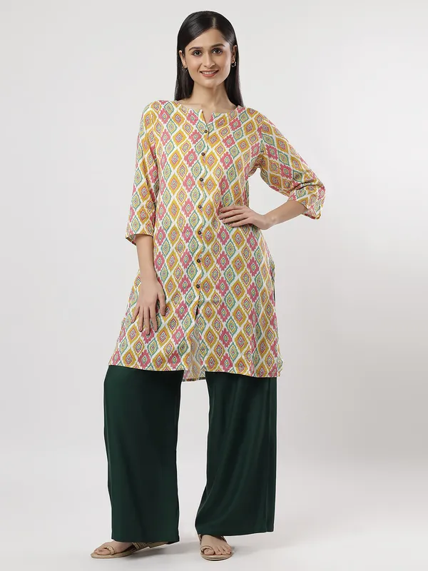 Kohinoorised_Pure_Viscos_Rayon_Palazzo_With_Two_Side_Pockets_With_Miyani_and_Drawstring_Bottlegreen
