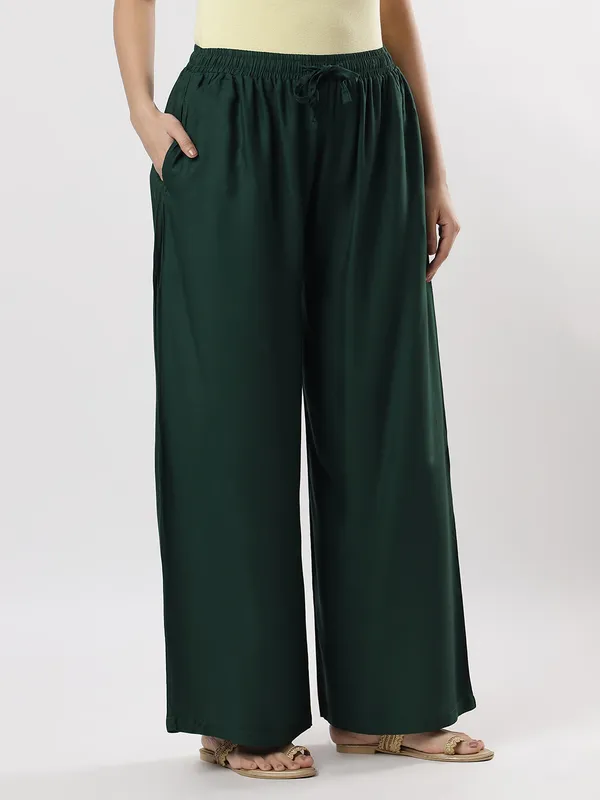 Kohinoorised_Pure_Viscos_Rayon_Palazzo_With_Two_Side_Pockets_With_Miyani_and_Drawstring_Bottlegreen