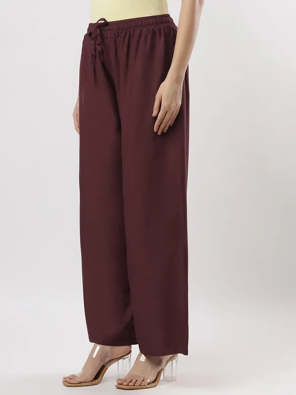 Kohinoorised_Pure_Viscos_Rayon_Palazzo_With_Two_Side_Pockets_With_Miyani_and_Drawstring_Coffee