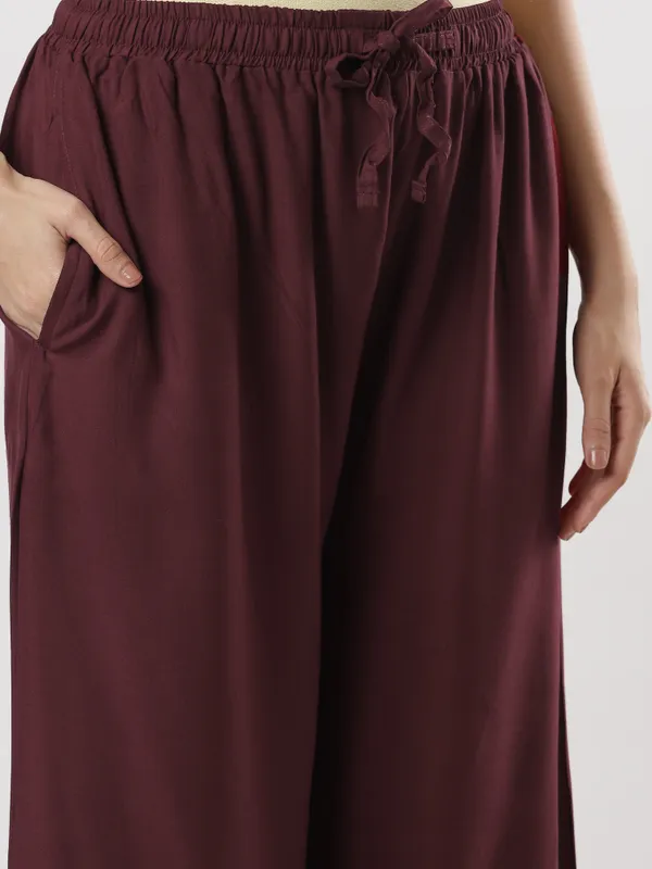 Kohinoorised_Pure_Viscos_Rayon_Palazzo_With_Two_Side_Pockets_With_Miyani_and_Drawstring_Coffee