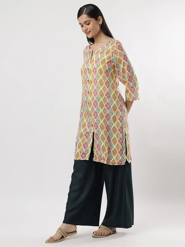 Kohinoorised_Pure_Viscos_Rayon_Palazzo_With_Two_Side_Pockets_With_Miyani_and_Drawstring_Morepankhi