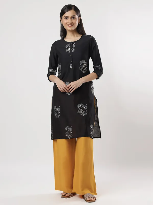 Kohinoorised_Pure_Viscos_Rayon_Palazzo_With_Two_Side_Pockets_With_Miyani_and_Drawstring_Mustard