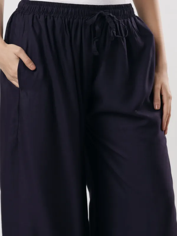 Kohinoorised_Pure_Viscos_Rayon_Palazzo_With_Two_Side_Pockets_With_Miyani_and_Drawstring_Navy_Blue