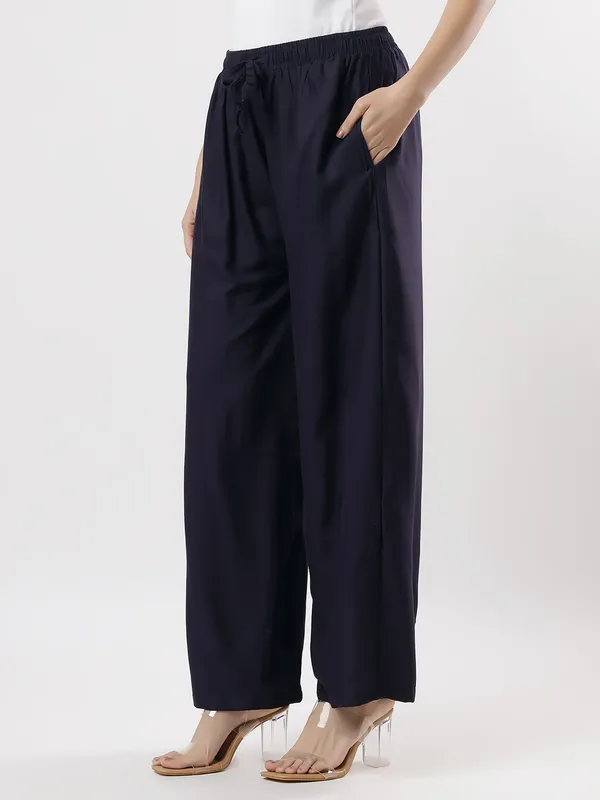 Kohinoorised_Pure_Viscos_Rayon_Palazzo_With_Two_Side_Pockets_With_Miyani_and_Drawstring_Navy_Blue