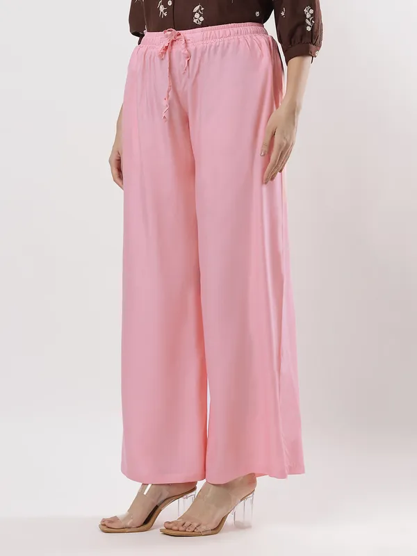 Kohinoorised_Pure_Viscos_Rayon_Palazzo_With_Two_Side_Pockets_With_Miyani_and_Drawstring_Peach