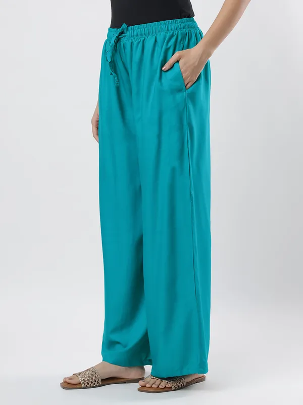 Kohinoorised_Pure_Viscos_Rayon_Palazzo_With_Two_Side_Pockets_With_Miyani_and_Drawstring_Rama_Green