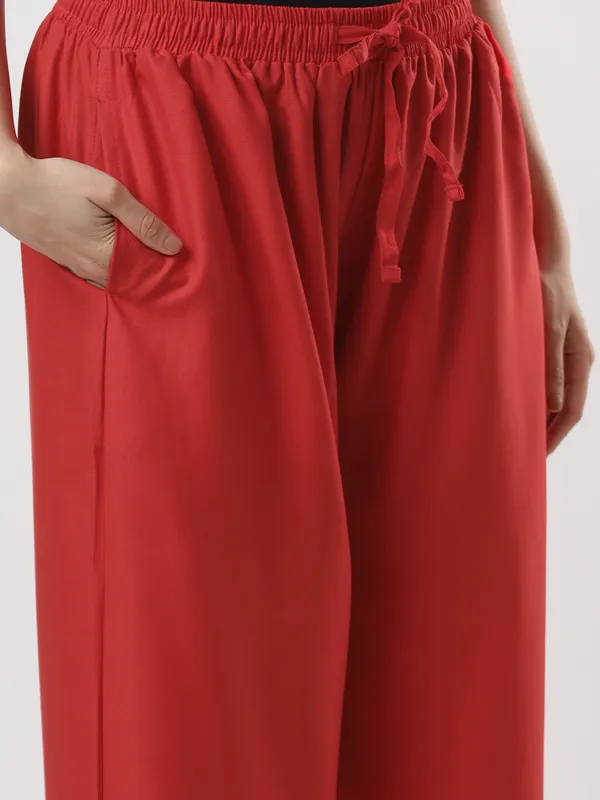 Kohinoorised_Pure_Viscos_Rayon_Palazzo_With_Two_Side_Pockets_With_Miyani_and_Drawstring_Red