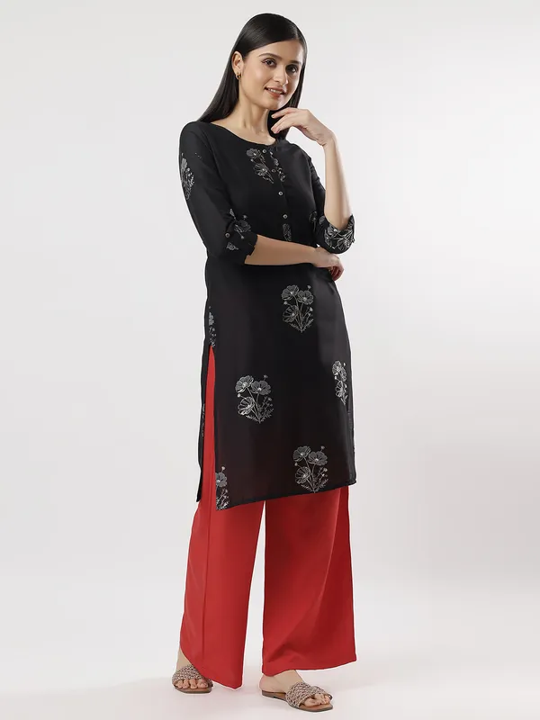 Kohinoorised_Pure_Viscos_Rayon_Palazzo_With_Two_Side_Pockets_With_Miyani_and_Drawstring_Red