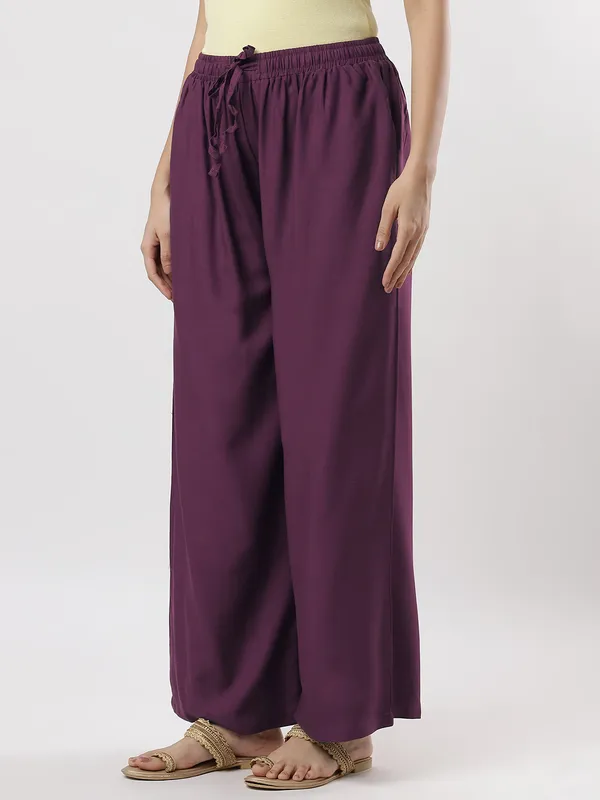 Kohinoorised_Pure_Viscos_Rayon_Palazzo_With_Two_Side_Pockets_With_Miyani_and_Drawstring_Wine
