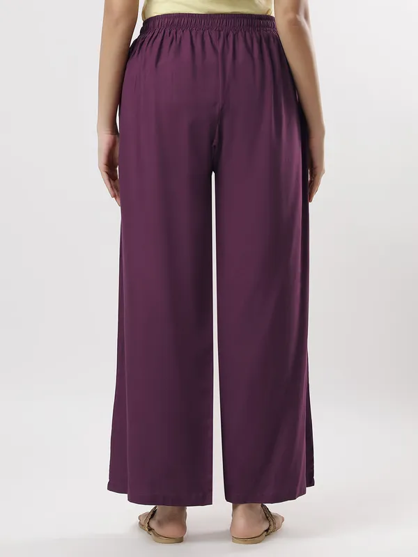 Kohinoorised_Pure_Viscos_Rayon_Palazzo_With_Two_Side_Pockets_With_Miyani_and_Drawstring_Wine