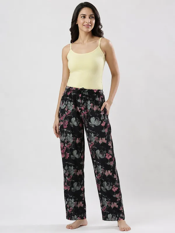 Kohinoorised_Pure_Viscose_Rayon_Printed_Relaxed_Pyjamas_with_Two_Side_Pockets_NavyBlue