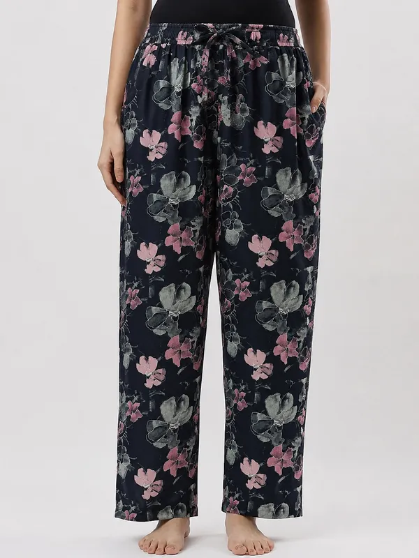 Kohinoorised_Pure_Viscose_Rayon_Printed_Relaxed_Pyjamas_with_Two_Side_Pockets_NavyBlue