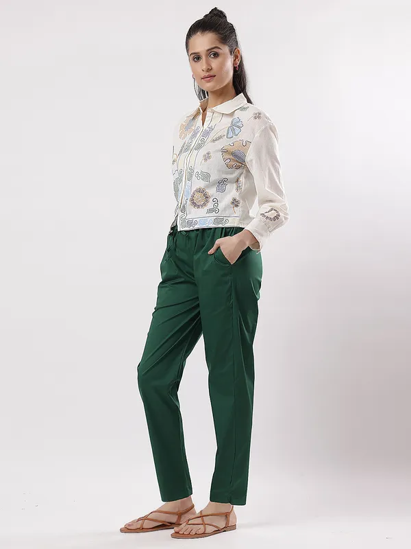Kohinoorised_Stretchable_Cotton_Pants_With_Drawstring_and_Two_Side_Pockets_(Shrinkage_Free)_Bottle_Green