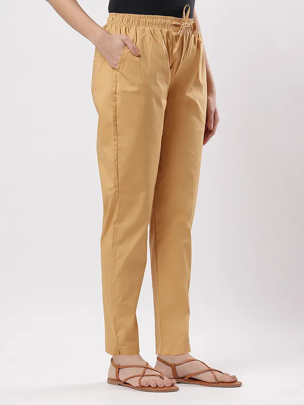 Kohinoorised_Stretchable_Cotton_Pants_With_Drawstring_and_Two_Side_Pockets_(Shrinkage_Free)_Light_Skin