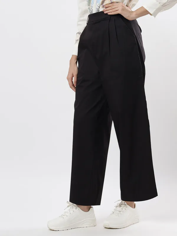 Black_Wide_Leg_Pants