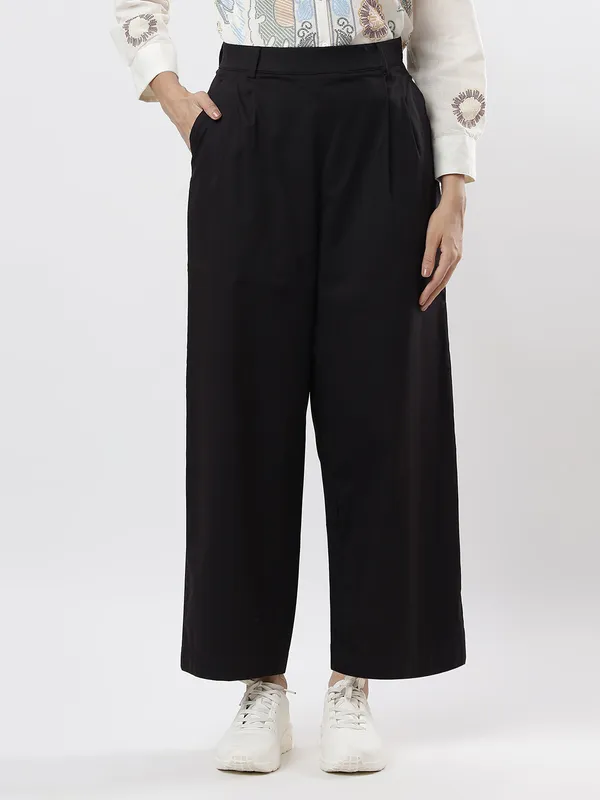 Black_Wide_Leg_Pants