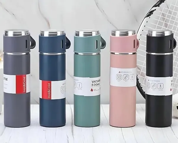 Vacuum_Flask_Set_With_Cups