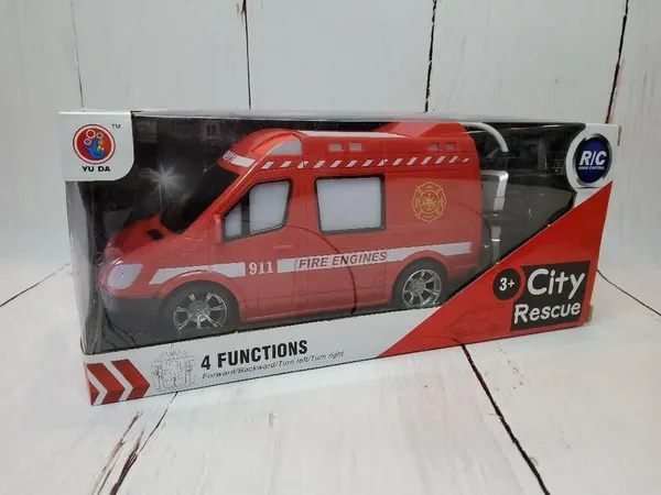 Diecast_Metal_Ambulance_Toy_With_Pull_Back_Function