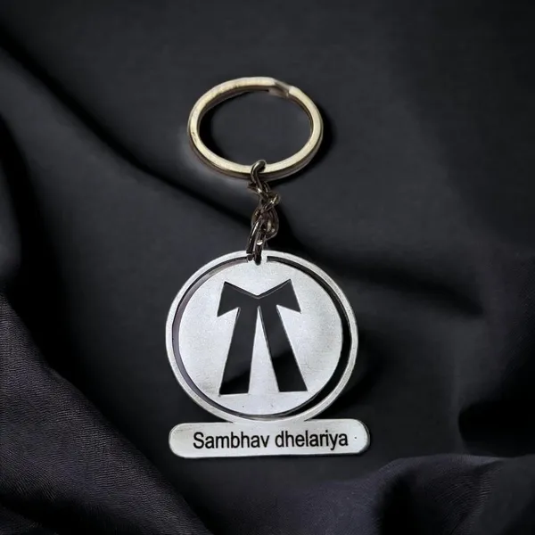Metal_Keychain_With_Custom_Engraving