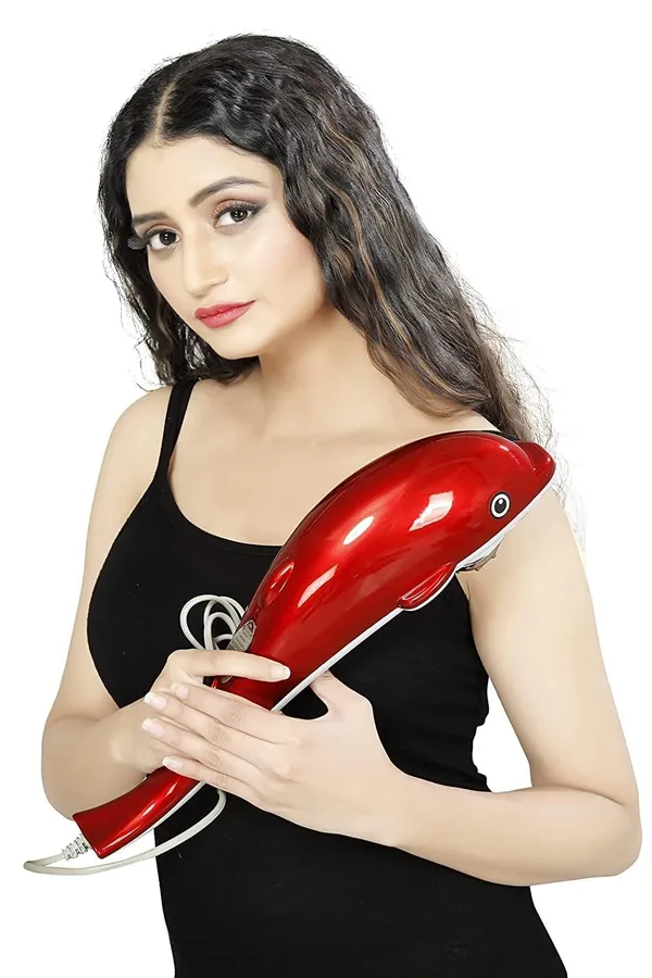 Handheld_Electric_Massager_With_Interchangeable_Heads