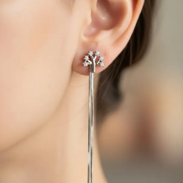 Silver_Premium_Metal_Earrings_For_Women