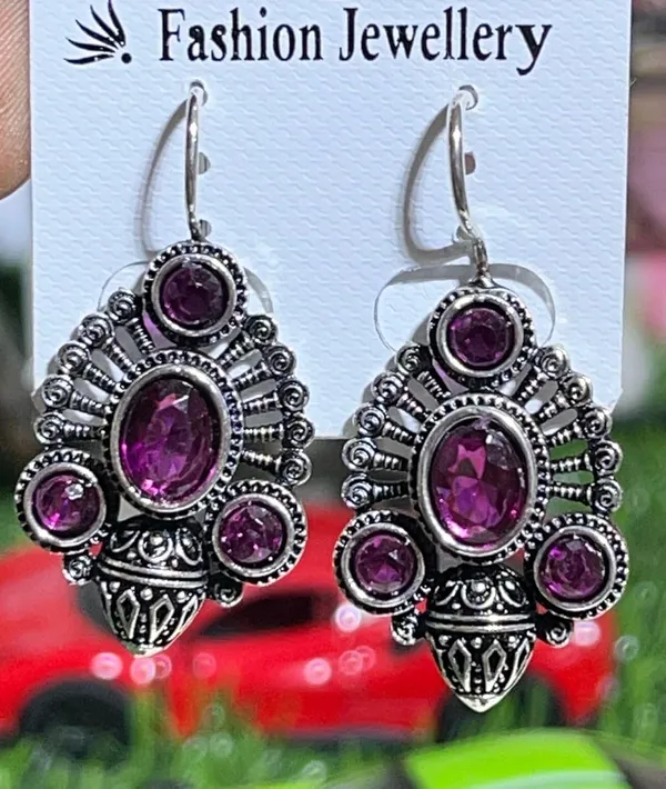 Black_Premium_Metal_Earrings_For_Women