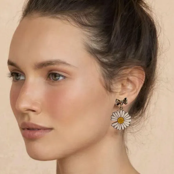 Gold_Premium_Metal_Earrings_For_Women