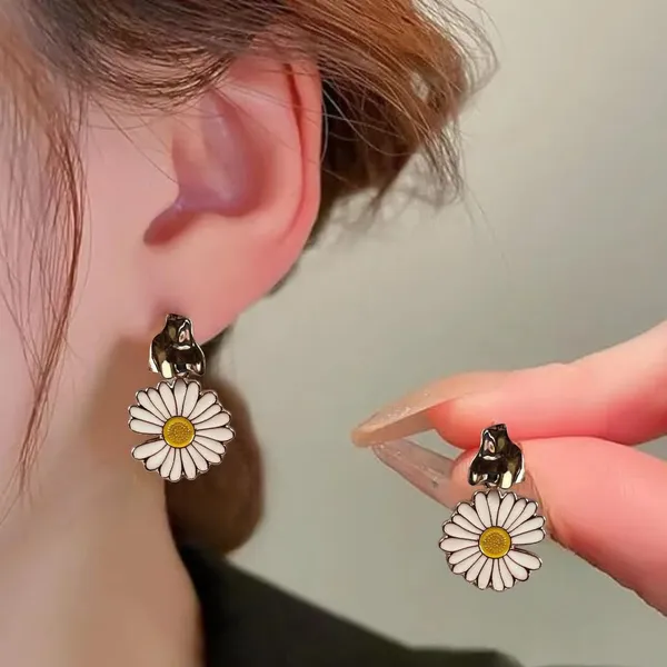 Yellow_And_White_Premium_Metal_Earrings_For_Women