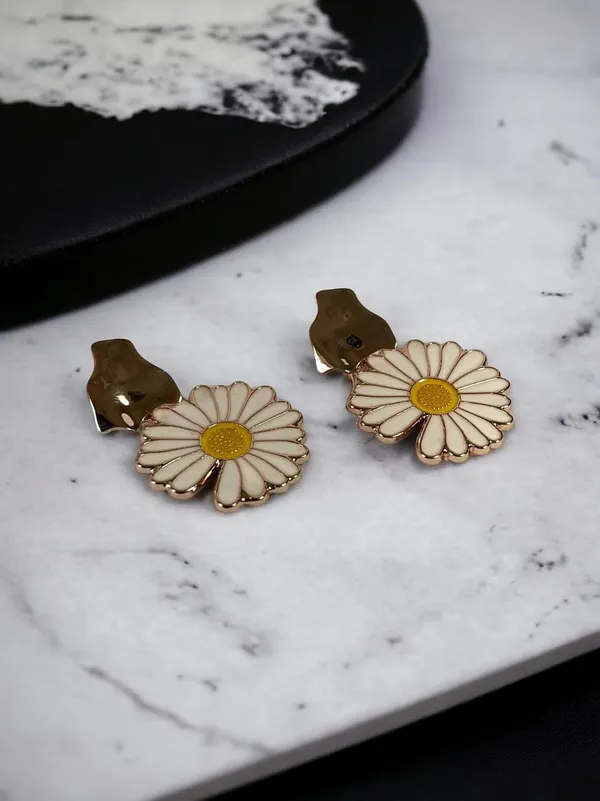 Yellow_And_White_Premium_Metal_Earrings_For_Women