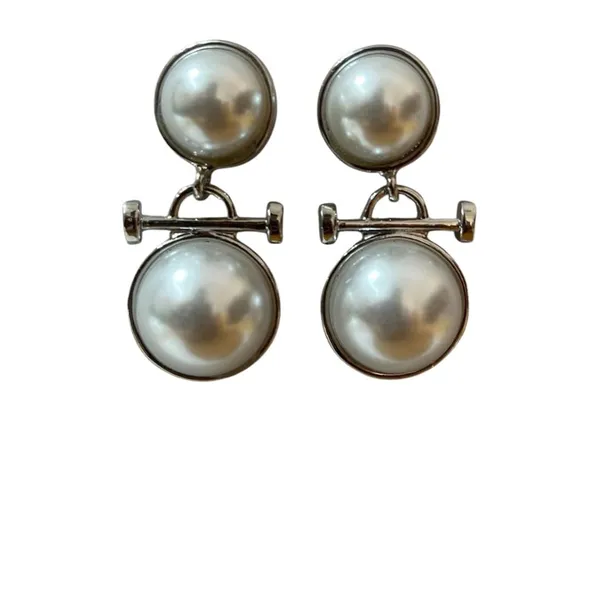 Gold_Premium_Metal_Earrings_For_Women