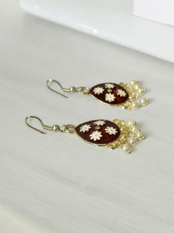 Maroon_And_Silver_Premium_Metal_Earrings_For_Women