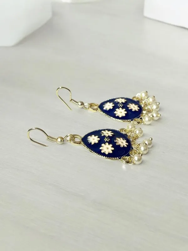 Blue_And_Silver_Premium_Metal_Earrings_For_Women